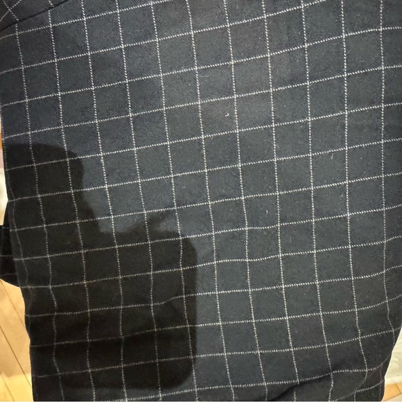 Aritzia Atelier Pants - size 8 - Picture 3 of 3